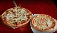 Flippers Pizzeria image 4